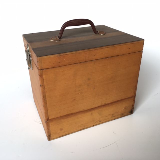 TOOL BOX, Small Wooden w Lid